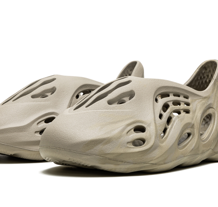 Yeezy Foam Runner "Stone Sage"