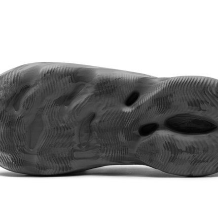 Yeezy Foam Runner "MX Granite"