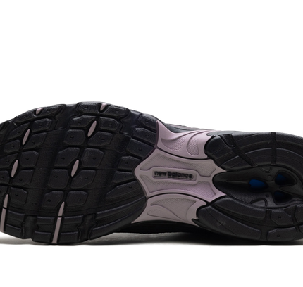 New Balance 530 "Black Metallic Plum Brown"