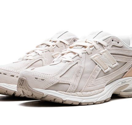 New Balance 1906F "Timber Wolf"