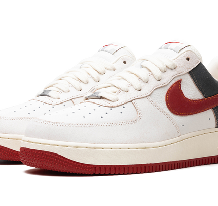 Nike Air Force 1 Low "Chicago"