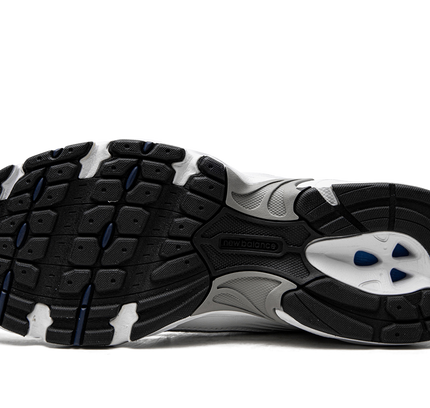 New Balance 530 "WHITE/SILVER/NAVY"