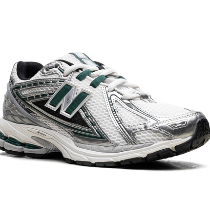 New Balance 1906R „Silber Metallic Nightwatch Green“