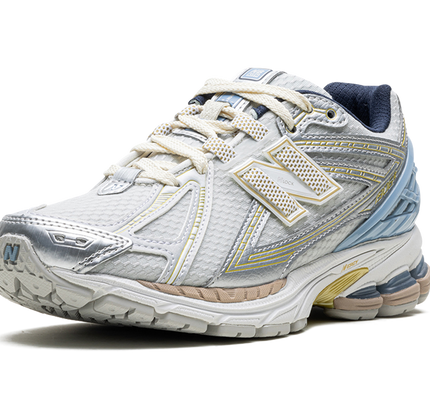 New Balance 1906R "Kith - Weiß"