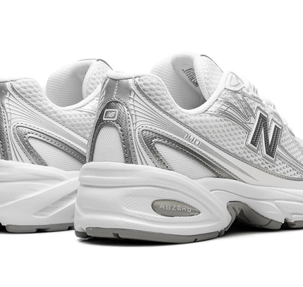 New Balance 740 "White Silver"
