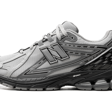 New Balance 1906R "Grau / Schwarz"