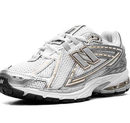New Balance 1906R „Weiße Regenwolke Silber Metallic“