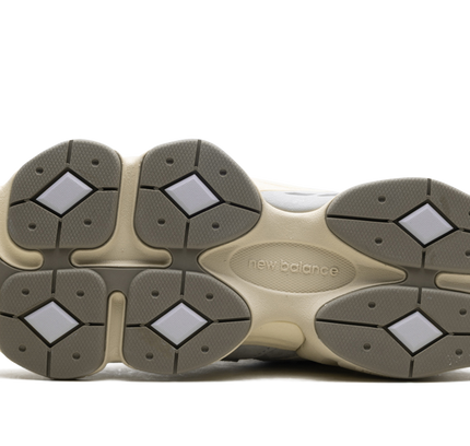 New Balance 9060 "Pearl Grey Linen"