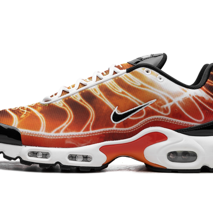Nike Air Max Plus "Light Photography - Sport Red"