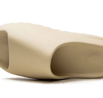 Yeezy Slide "Bone 2022"