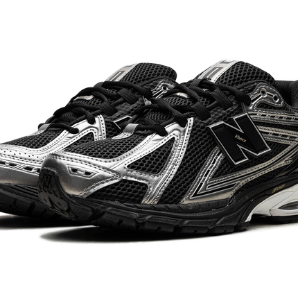 New Balance 1906R „Schwarz Grau Weiß“