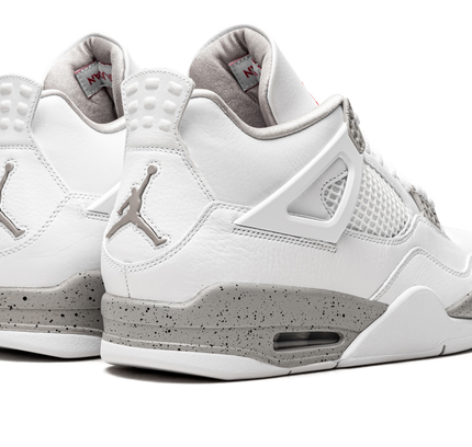 Air Jordan 4 Retro „Weißer Oreo“