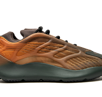 Yeezy 700 V3 "Copper Fade"