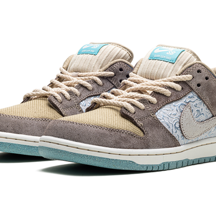 Nike Dunk SB Low "Big Money Savings"