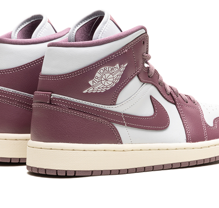 Air Jordan 1 MID WMNS "Mauve"