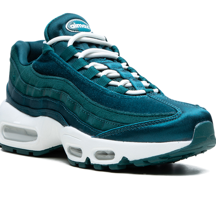 Nike Air Max 95 MNS WMNS "Green Velvet"