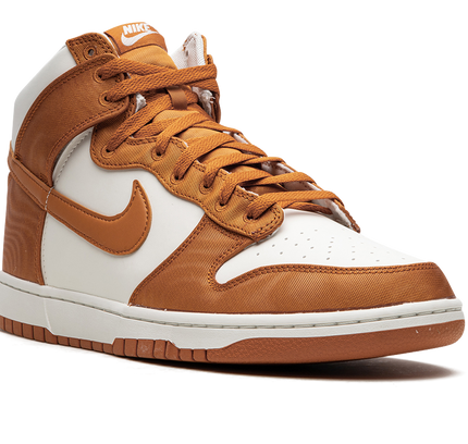 Nike Dunk High "Monarch"