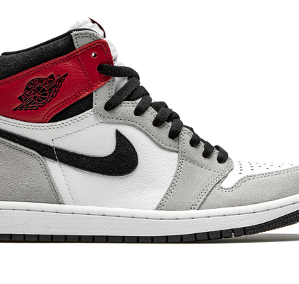 Air Jordan 1 Retro High OG "Light Smoke Grey"