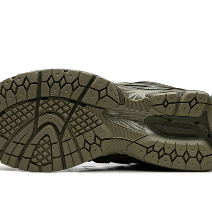 New Balance 1906R "Dark Moss"