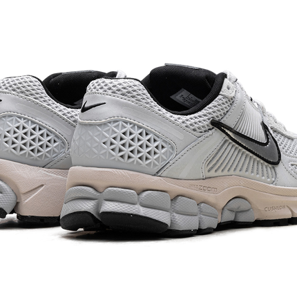 Nike Zoom Vomero 5 WMNS "Pure Platinum"