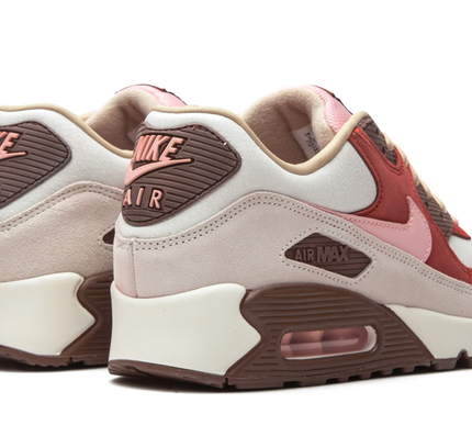 Nike Air Max 90 Retro "Bacon 2021"
