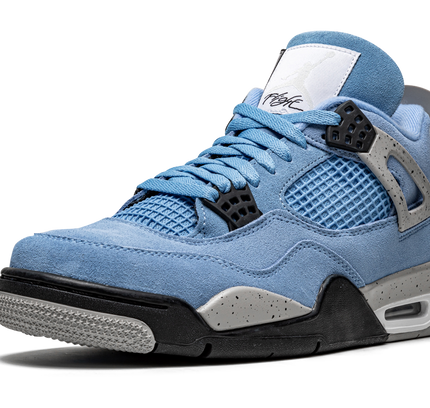 Air Jordan 4 Retro "University Blue"