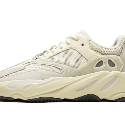 Yeezy Boost 700 "Analog"