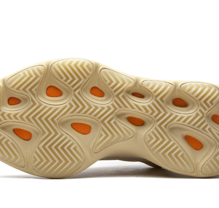 Yeezy 700 V3 "Safflower"