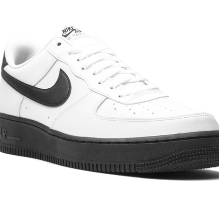 Nike Air Force 1 '07
