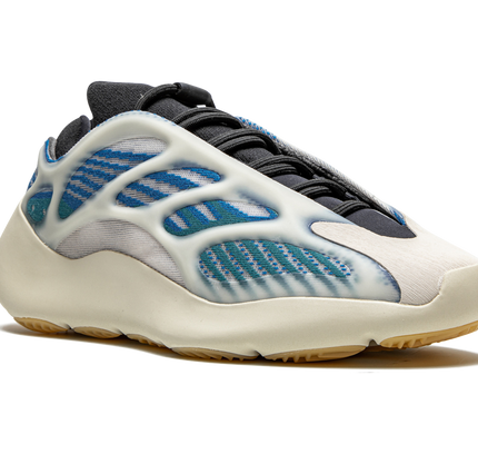 Yeezy 700 V3 "Kyanite"