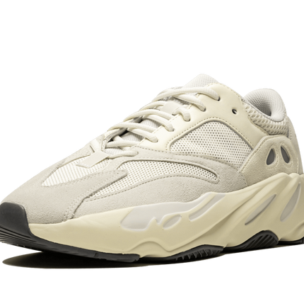 Yeezy Boost 700 "Analog"