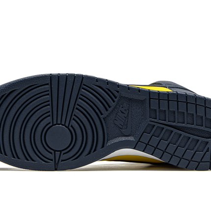 Nike Dunk High SP "Michigan"