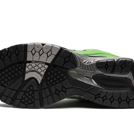 New Balance 2002R "Good Vibes Pack - Green Apple"