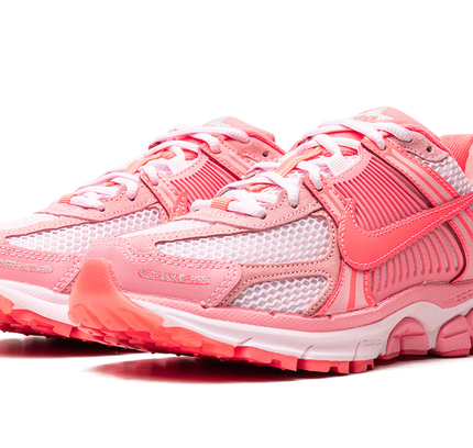 Nike Zoom Vomero 5 WMNS "Triple Pink"