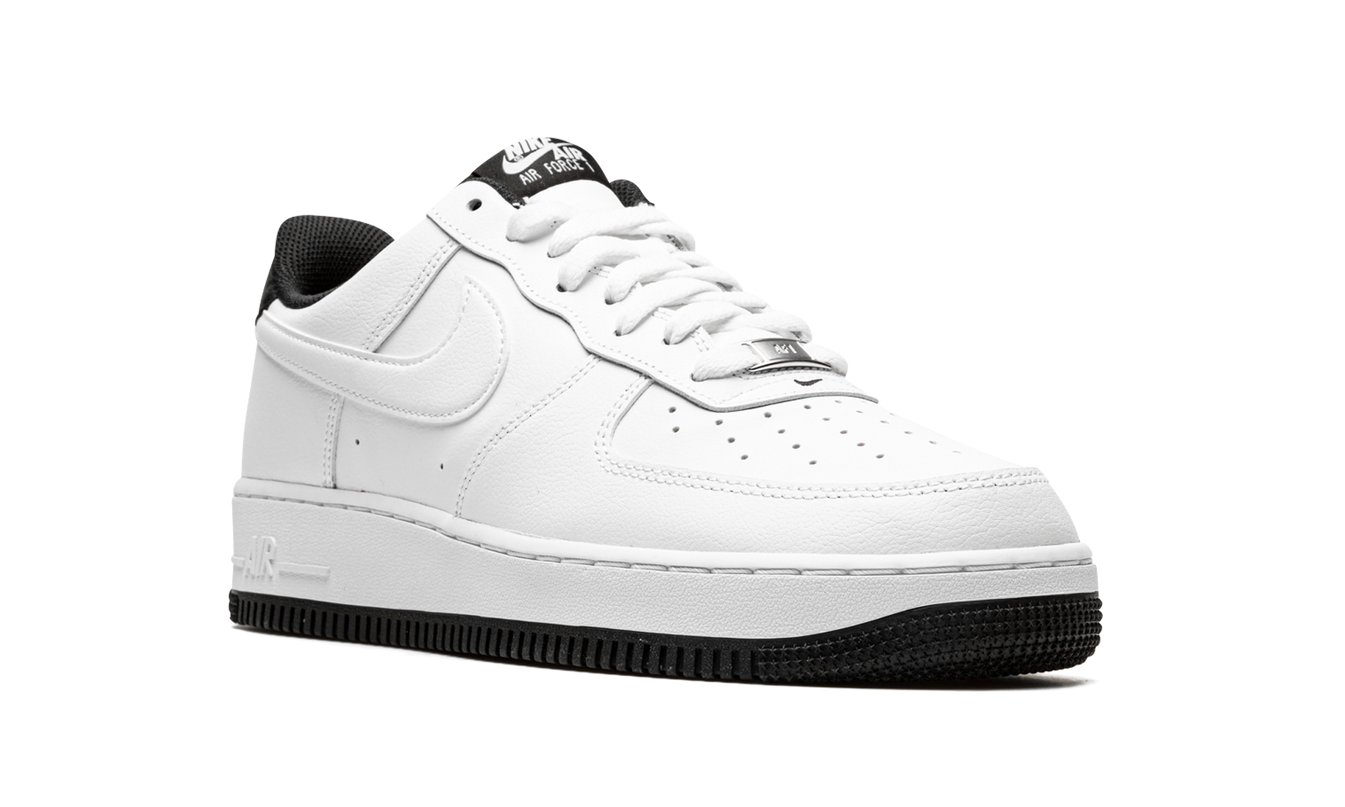 Nike Air Force 1 '07 "White / Black"