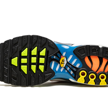 Nike Air Max Plus WMNS "Barely Rose/White Metallic Silver"