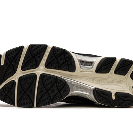 Asics GEL-NYC "Elfenbein / Grauer Ton"