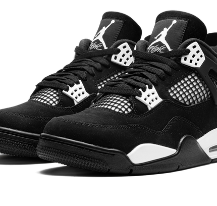 Air Jordan 4 „Weißer Donner“