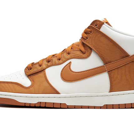 Nike Dunk High "Monarch"