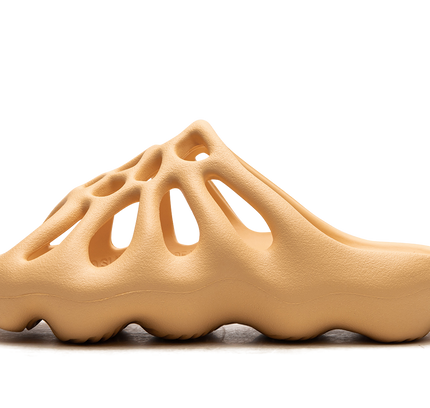 Yeezy 450 Slide "Cream"