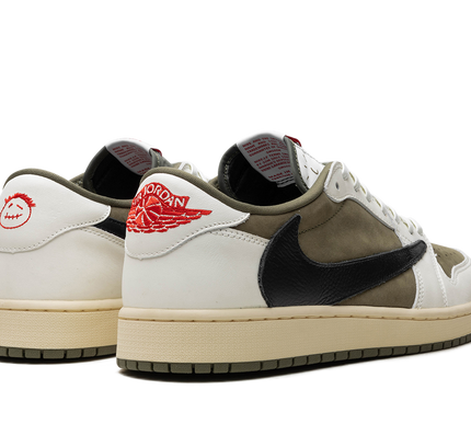 Air Jordan 1 "Travis Scott - Medium Olive"