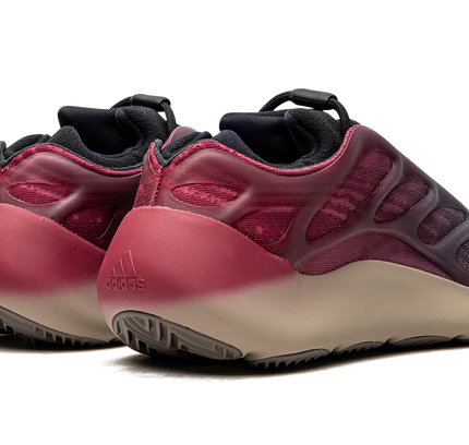 Yeezy 700 V3 "Fade Carbon"