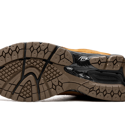 New Balance 2002R "Tobacco"