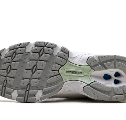 New Balance 530 "White Light Chrome Blue Clay Ash"