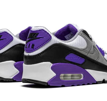 Nike Air Max 90 "Hyper Grape"