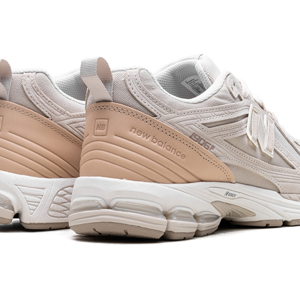 New Balance 1906F "Timber Wolf"