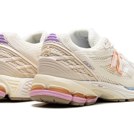 New Balance 1906R "Pink Sugar"