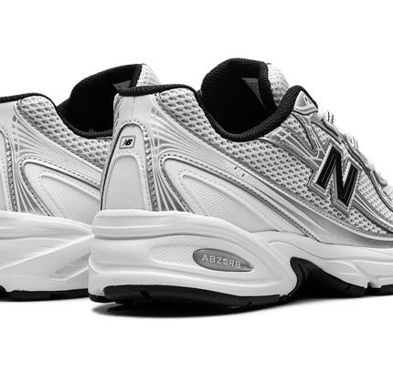 New Balance 740 "White Silver Metallic Navy"