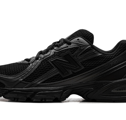 New Balance 740 "Triple Black"