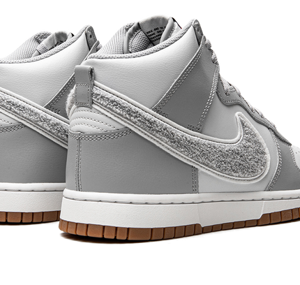 Nike Dunk High "Chenille - Light Smoke"